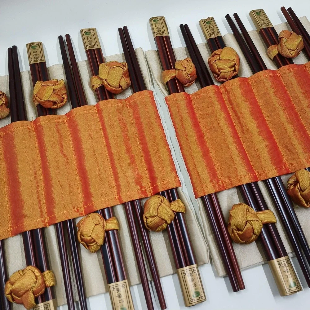 Brown Bamboo‎ Wood Chinese Chopsticks Set 12 Pairs Fabric Travel Rolls Gift